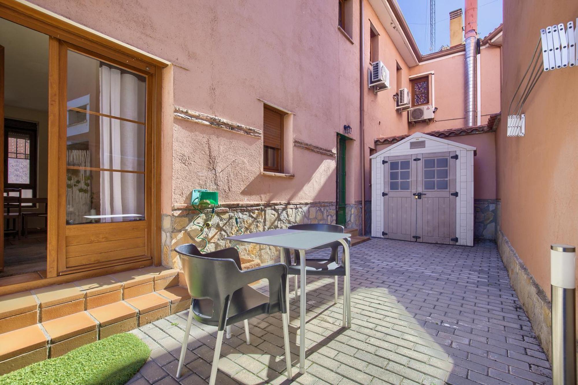 Casona 44 - Apartamento Para 2 Con Wifi, Ac Y Patio Exterior Αλκαλά ντε Ενάρες Εξωτερικό φωτογραφία